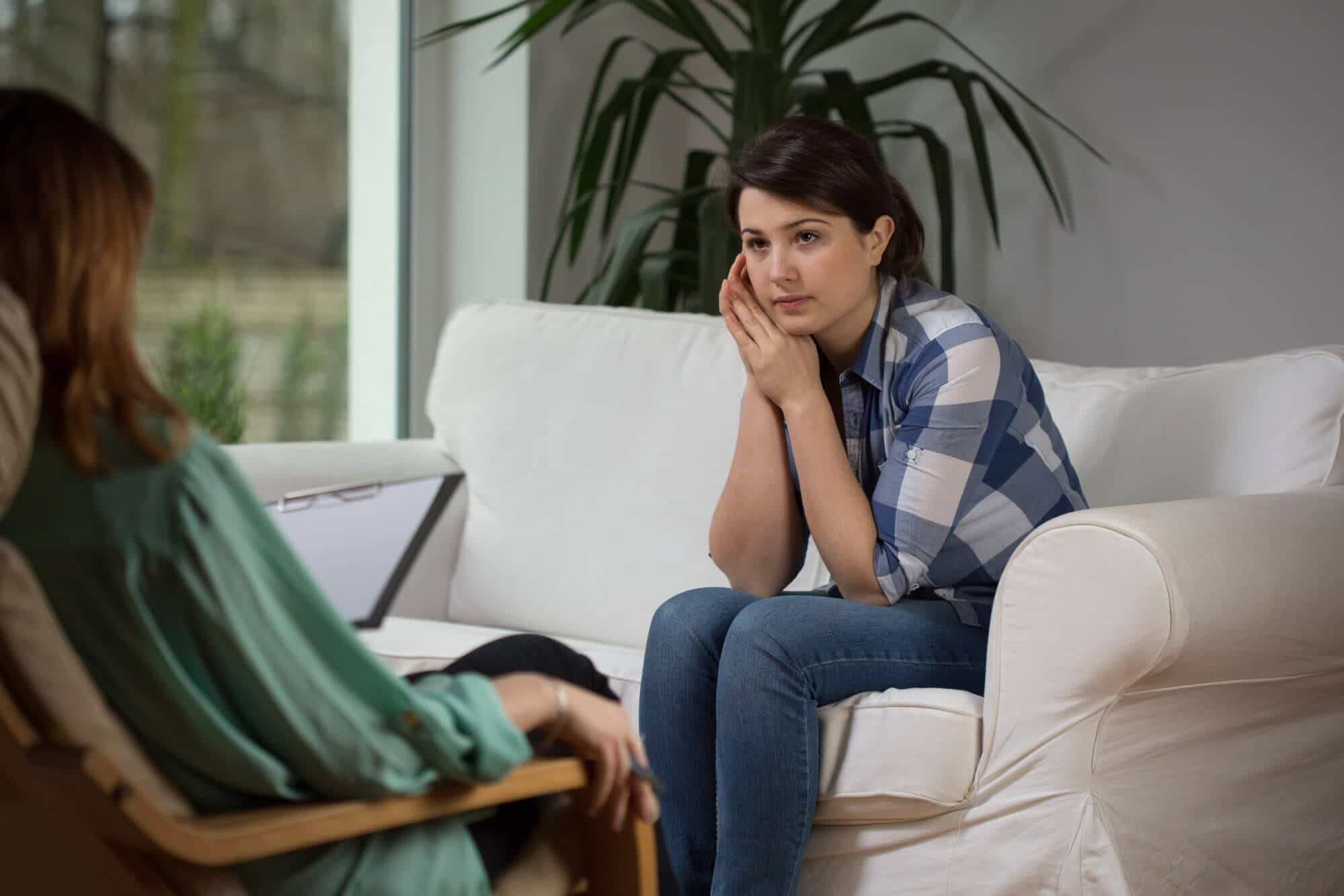 teenager in family therapy