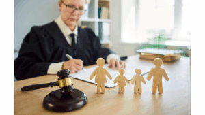 Attorney meeting with client about terminating spousal maintenance in Illinois